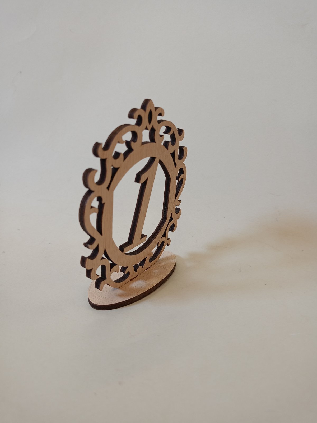 Στοιχείο ξύλινο αρίθμησης τραπεζιών - Image 2